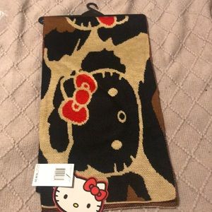 Hello Kitty Scarf